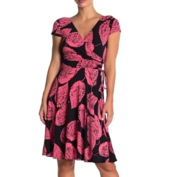 Maggy London Coral Leaf Pattern Faux Wrap Dress Size 4 - Picture 1 of 16